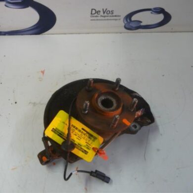 Citroen C-Crosser  Achsschenkel links vorne 2007 364698