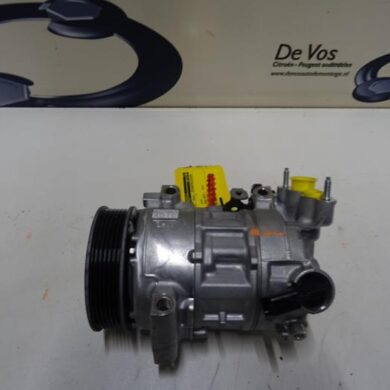 Citroen C5 Aircross 1.6 Turbo 180 16V Air conditioning pump 5GF-5GF5G06 2019 9823097480