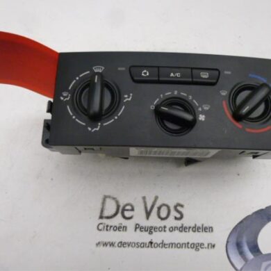 Peugeot 207 1.4 HDi Heater control panel 2006 6551TL