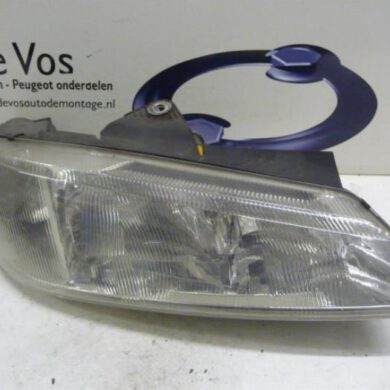 Peugeot 406 1.8 S,SL,ST,STX 16V Koplamp rechts 1999 6205N0