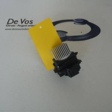 Peugeot 308  Heater resistor 2010 6441Z9