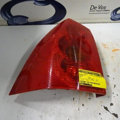 Peugeot 307 2.0 16V Taillight, left 2003 6350Q6