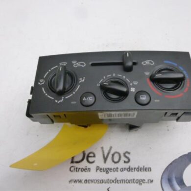 Peugeot 207 1.6 16V Heater control panel 2008 6451TK