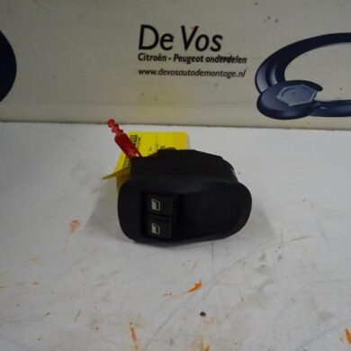 Peugeot 306 1.4 Multi-functional window switch 1998 6552WJ