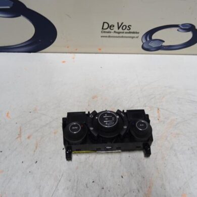 Peugeot 308  Heater control panel 2011 6452S2
