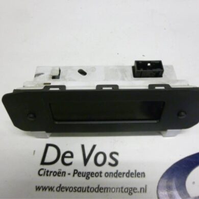 Peugeot 206 1.4 16V Interior display KFU 2004 659300-6563AV
