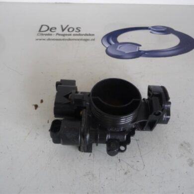 Peugeot 307 1.4 Gasklephuis KFW 2002 1635P6