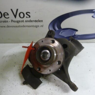 Citroen C5 2.0 HDi 110 Knuckle, front left 2002 364664