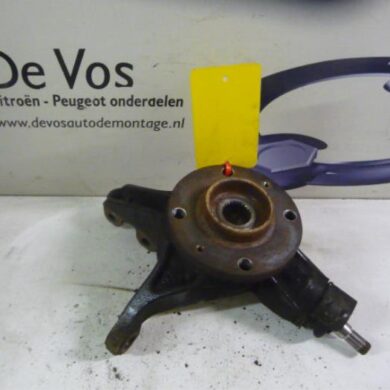 Peugeot 3008 1.6 16V THP 155 Knuckle, front right 2009 364796