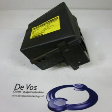 Peugeot 206 1.6 XS,XT Relay holder 2000 6547SZ-6547NQ