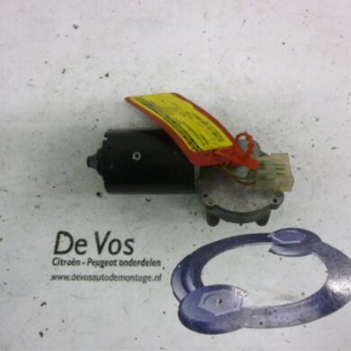 Peugeot 106 1.0i Ruitenwissermotor voor 1996 640583