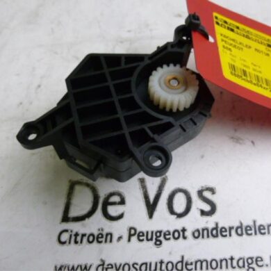 Peugeot 806 1.9 STDT,SVDT,SVDT Pullman Kachelklep Motor 1998 6447K7