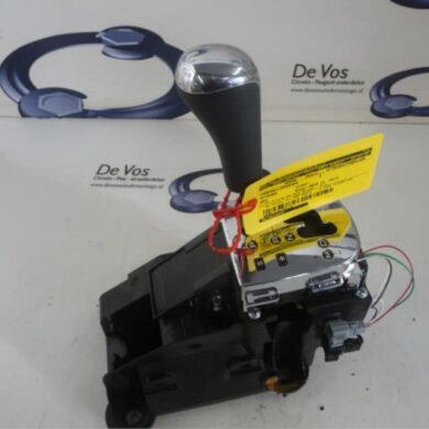 Citroen DS3  Versnellingspook 2015 9814628080 20GE13