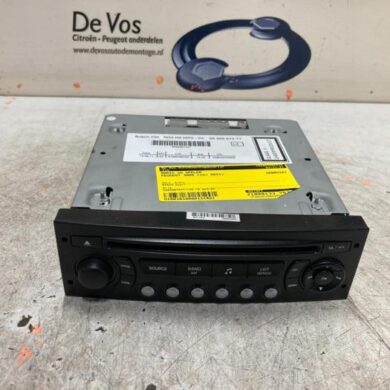Peugeot 3008  Radio CD Speler 2011 6574PT-6574PV-6574NV-9666967477