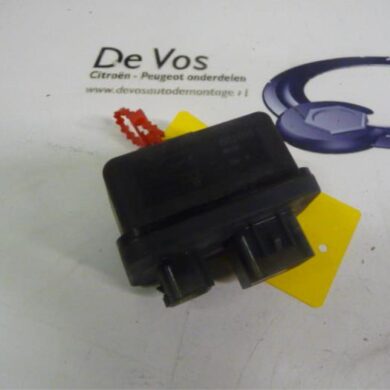 Peugeot Bipper 1.3 HDI Voorgloei Relais 2012 598149-1607398880