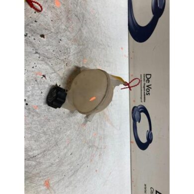 Peugeot 308 1.6 VTI 16V Expansion vessel 2009 1323AH