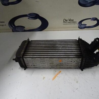 Peugeot 2008  Intercooler 9HP-9HP9H06 2013 9803900780-0384N7