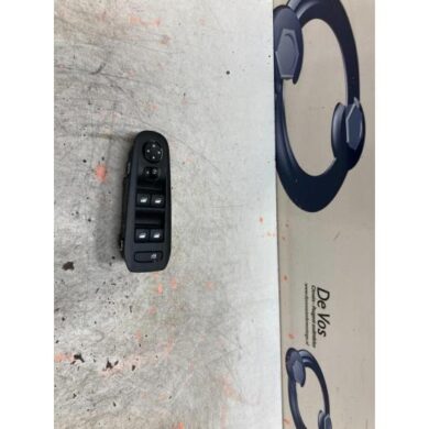 Peugeot 308 1.2 12V e-THP PureTech 130 Multi-functional window switch 2015 96788264ZD