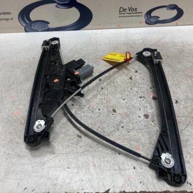 Citroen C5 Aircross 1.5 Blue HDi 130 16V Window mechanism 4-door, front right 2019 9830389280