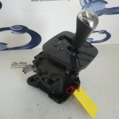 Peugeot 3008  Versnellingspook 2015 9813480680-2461H6 20GE23