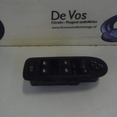 Citroen C3 1.6 HDi 92 Combischakelaar ramen 2011 6490AZ