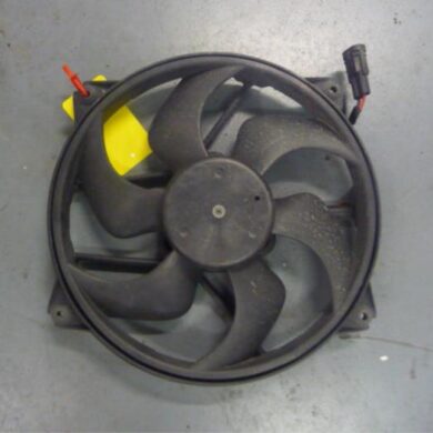 Peugeot 307 1.4 16V Koelvin Motor 2006 1253A9