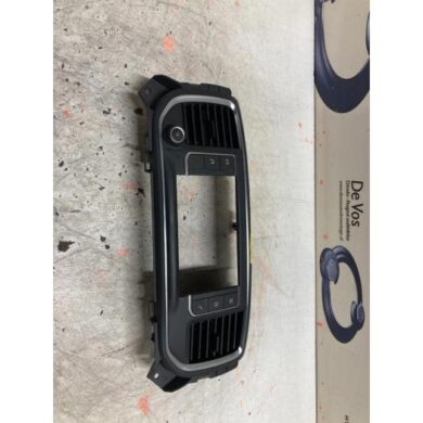 Citroen Jumpy 1.6 Blue HDi 115 Radio control panel 2018 98075397ZD
