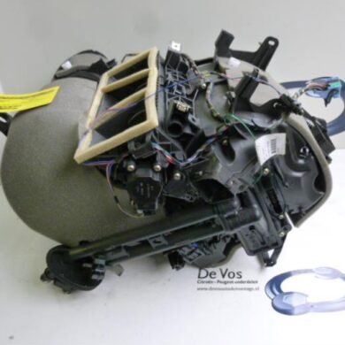 Peugeot 207 1.6 HDi 16V Heater housing 2007 6450TT