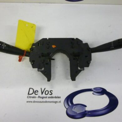 Citroen C5  Steering column stalk 2010 6242RG