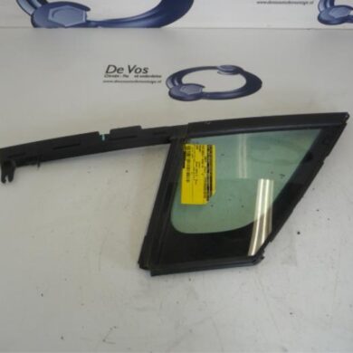 Peugeot 3008  Quarter light, front right 2013 9202N9
