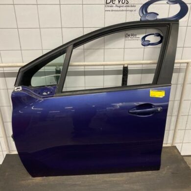 Peugeot 208 1.4 16V Portier 4Deurs links-voor 2012 9671889780-9807820780