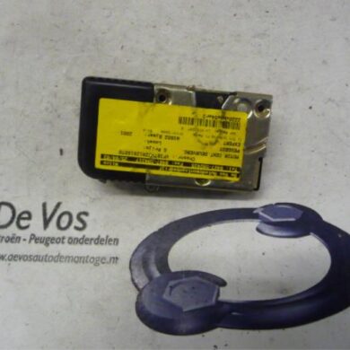 Peugeot Expert 1.9D Motor Centrale Deurvergrendeling 2001 9135H9
