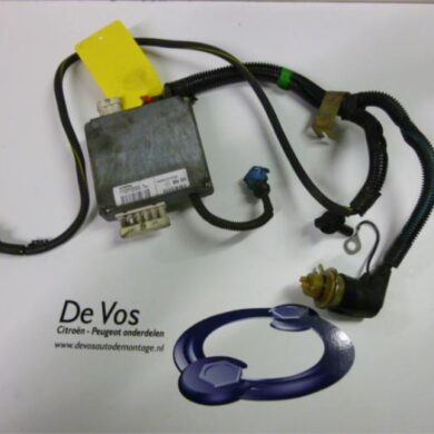 Citroen Saxo 1.4i VTR,VTS Automatic gearbox computer KFW 2001 2529A1 20PC06