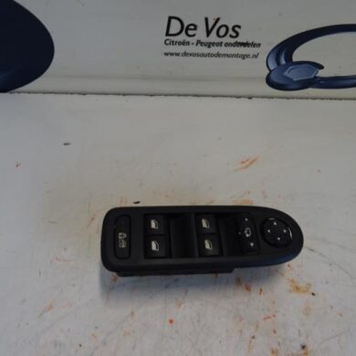 Citroen C5  Multi-functional window switch 2011 6490NR