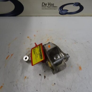 Peugeot 407 2.0 16V Engine mount RFN 2004 1938C8