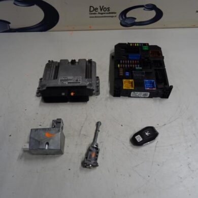 Peugeot 3008  Steuergerät Motormanagement YHZ-YHZYH01 2019 1636540180-1673942980