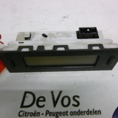 Peugeot 807 2.0 HDi 16V Anzeige Innen RHT 2004 6155T8-6155T9