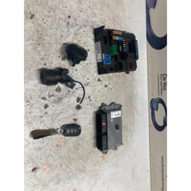 Peugeot 208 1.2 Vti 12V PureTech Computer Motormanagement HMR 2018 1629082080-1629082280-9829598880