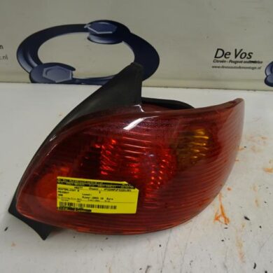 Peugeot 206 1.6 16V Rücklicht rechts 2003 6351S0