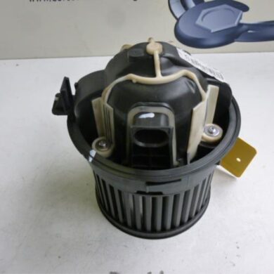 Peugeot 308 1.6 HDi 16V Heating and ventilation fan motor 2008 6441Z7