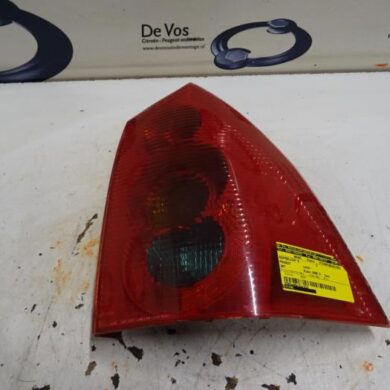 Peugeot 307 1.6 16V Rücklicht rechts 2005 6351Q6