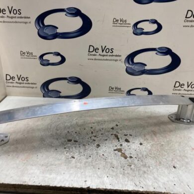 DS Automobiles DS7 Crossback  Rear bumper frame 2018 9816354480