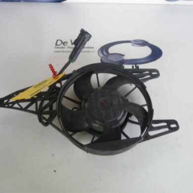 Peugeot 207 1.6 16V GT THP Fan motor 2008 1253K0