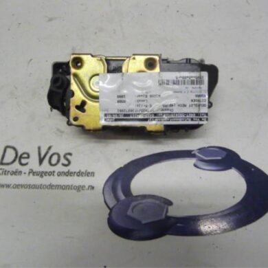 Citroen Xsara  Deurslot Mechaniek 4Deurs rechts-achter 1999 913884