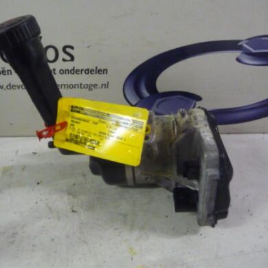 Peugeot 308 1.6 HDi Power steering pump 9HP-9HP9H06 2012 4008N7