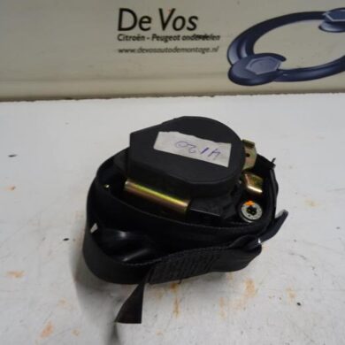 Citroen Picasso  Seatbelt tensioner, right 2004 8973L8
