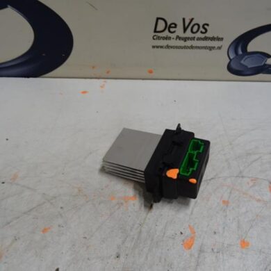 Peugeot 607 2.2 16V Heater resistor 2004 6441P3