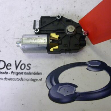 Peugeot 407  Sunroof motor 2005 8401EW