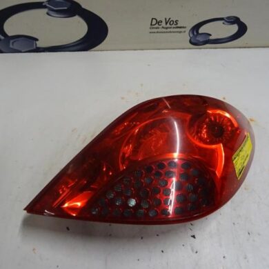 Peugeot 207 1.6 HDi 16V Taillight, right 2007 6351Y7