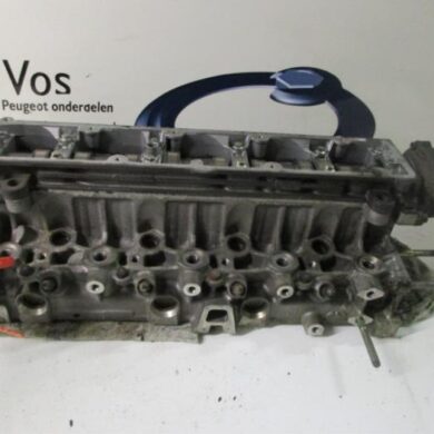 Peugeot 406 2.0 HDi 90 Cylinder head RHY 2002 0200GN-0200GE